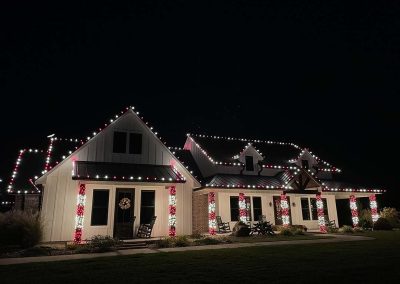 Black Roof Farm House Candycane Columns